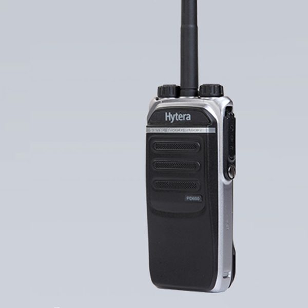 Radio Portátil Digital GPS PD606G - Imagen 3
